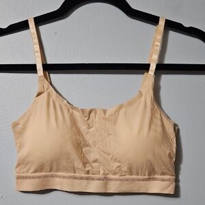 Seamless Tan Pull Over Bralette Adjustable Straps Removable Pads Size M